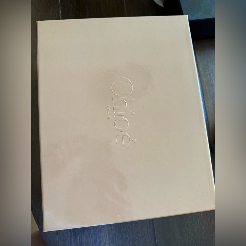 Chloe shoe empty box